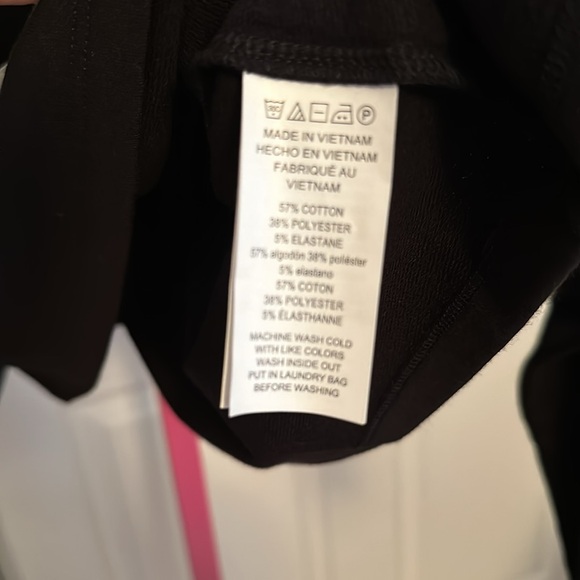 Michael Kors Crop tee Medium NWT - Picture 6 of 6